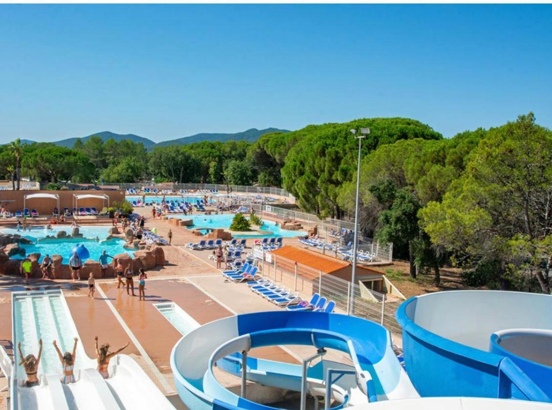 Camping Oasis Village ピュジェ・シュル・アルジャン エクステリア 写真